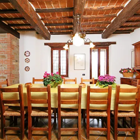 Locazione Turistica Valfabbrica Ferienhaus