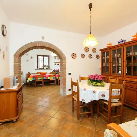 Locazione Turistica Valfabbrica Ferienhaus